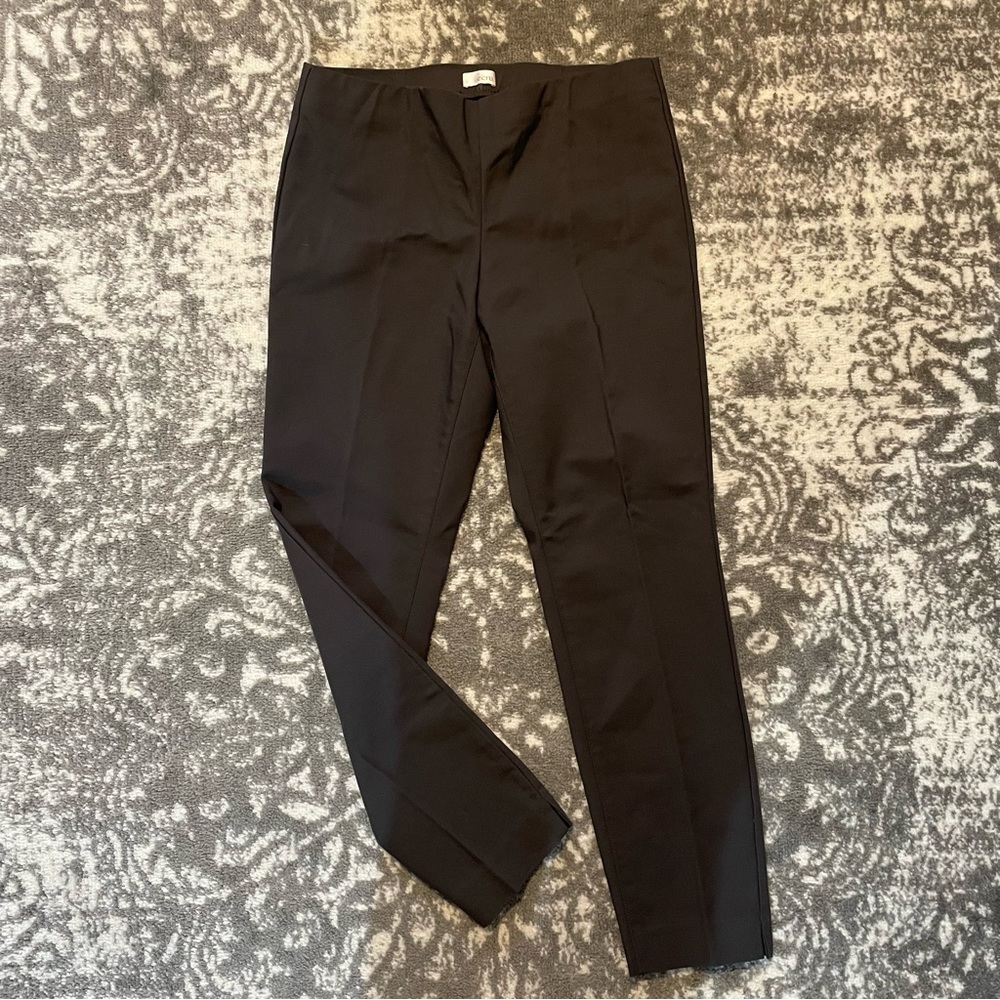 Ecru Size 6 Pull on Pants Style# 1291 PS